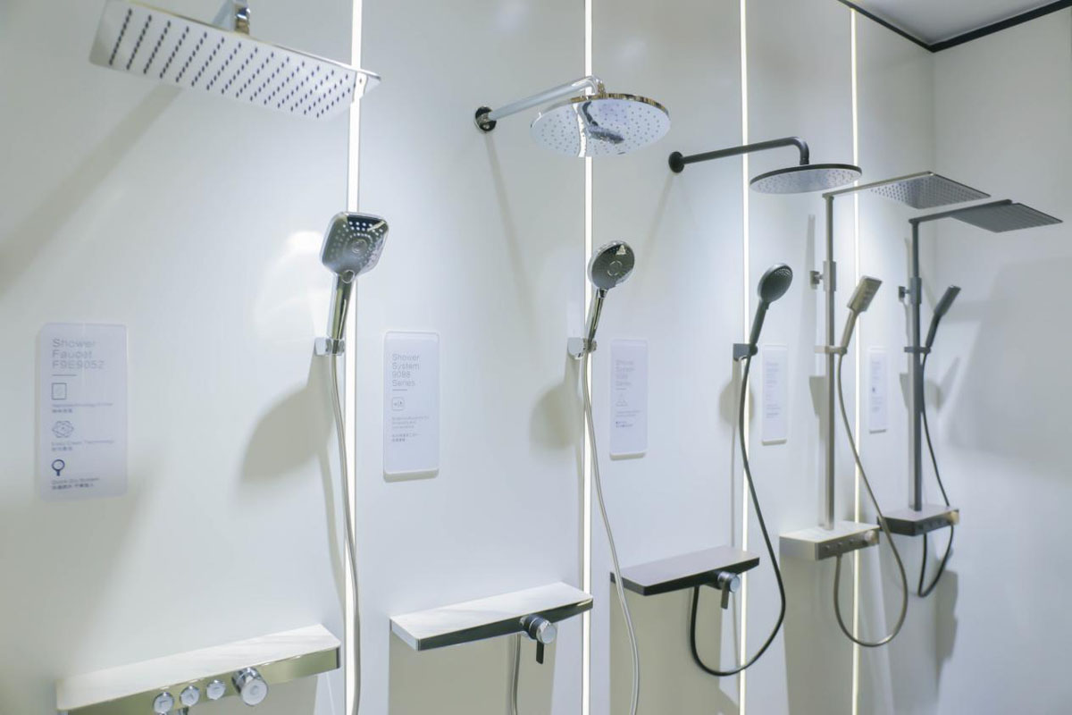 ���˹��ʹ���-׷�󿵽�,����һ������