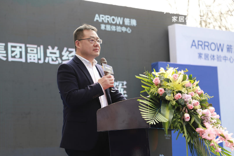 ���˹��ʹ���-׷�󿵽�,����һ������