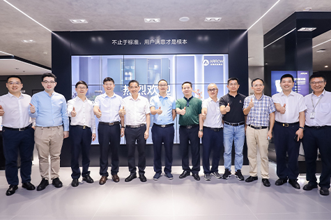 ���˹��ʹ���-׷�󿵽�,����һ������