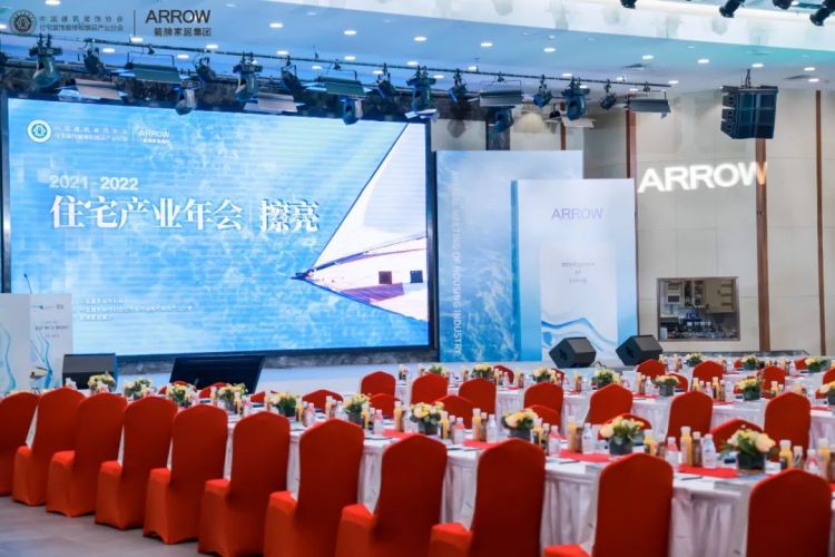 ���˹��ʹ���-׷�󿵽�,����һ������