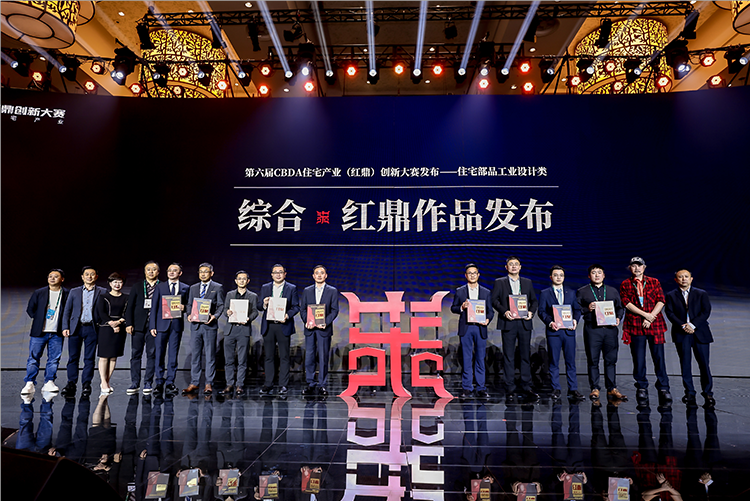 ���˹��ʹ���-׷�󿵽�,����һ������