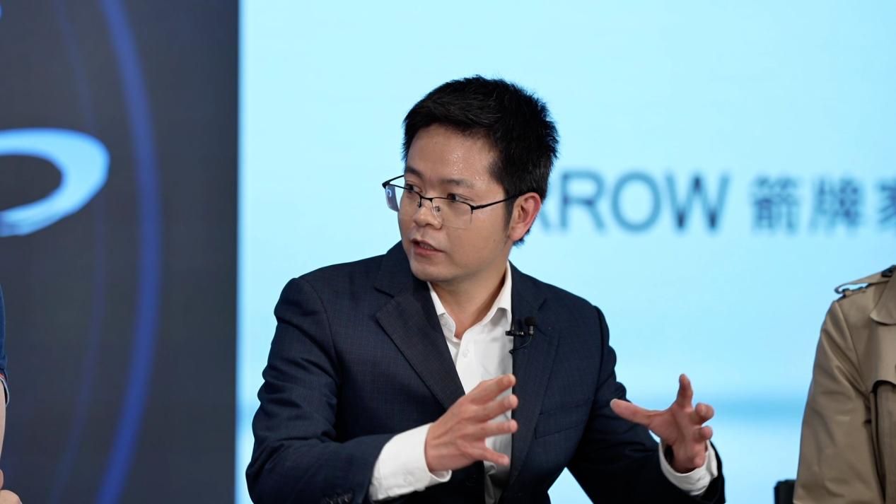 ���˹��ʹ���-׷�󿵽�,����һ������