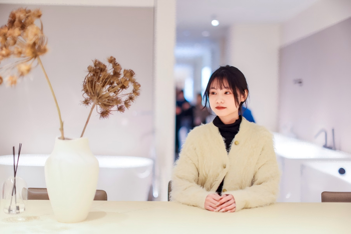 ���˹��ʹ���-׷�󿵽�,����һ������