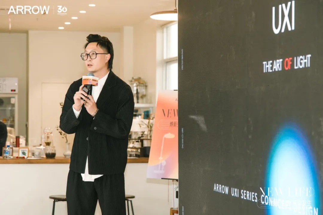 ���˹��ʹ���-׷�󿵽�,����һ������